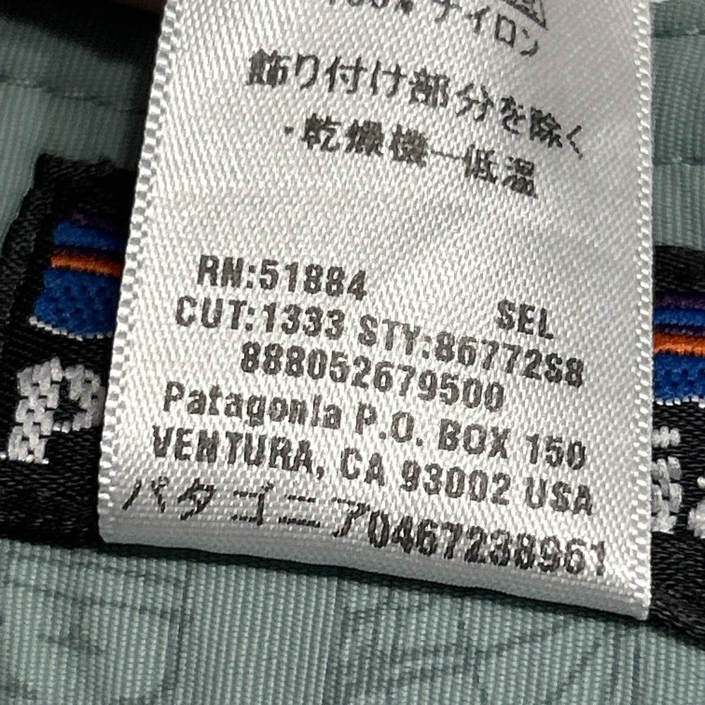 Mens Patagonia Wavefarer Swim Shorts All Over Surf Print & Script Barritz 38‎